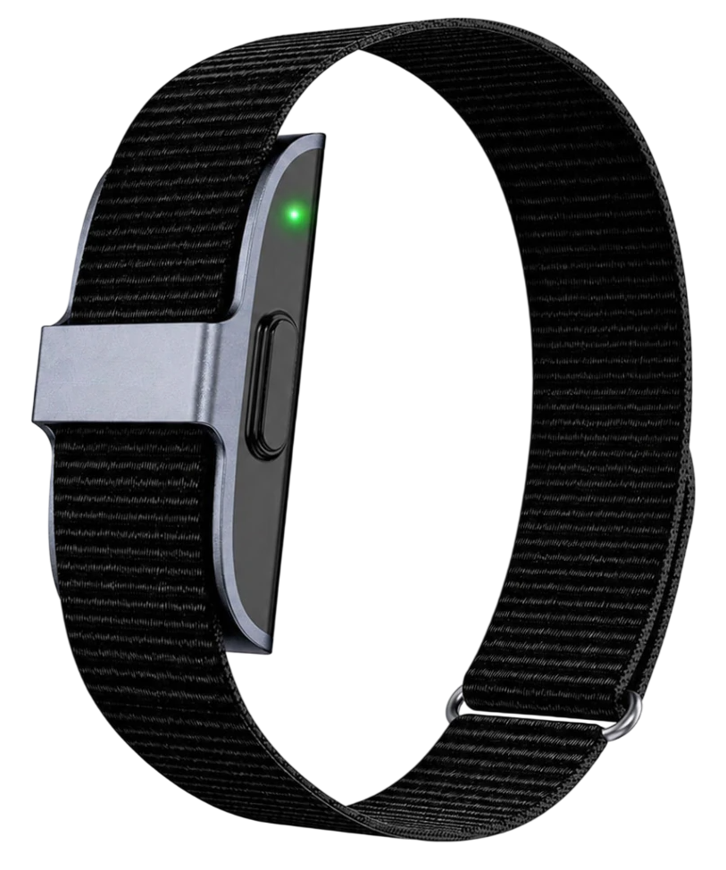 Pulseira SouFit, com a luz verde do sensor óptico acesa